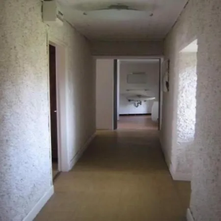 Semesterbostad House La Castagnal *